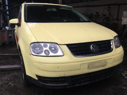 VOLKSWAGEN TOURAN ΜΟΝΤΕΛΟ: 2007-2010 ΚΥΒΙΚΑ: 2000CC ΚΩΔ. ΚΙΝΗΤΗΡΑ: BKD ΠΕΤΡΕΛΑΙΟ