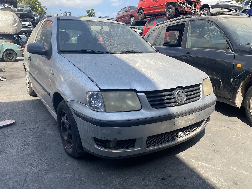 IMG_0183 VOLKSWAGEN POLO ΜΟΝΤΕΛΟ: 1999-2001 ΚΥΒΙΚΑ: 1000CC ΚΩΔ. ΚΙΝΗΤΗΡΑ: AUC - Image 1